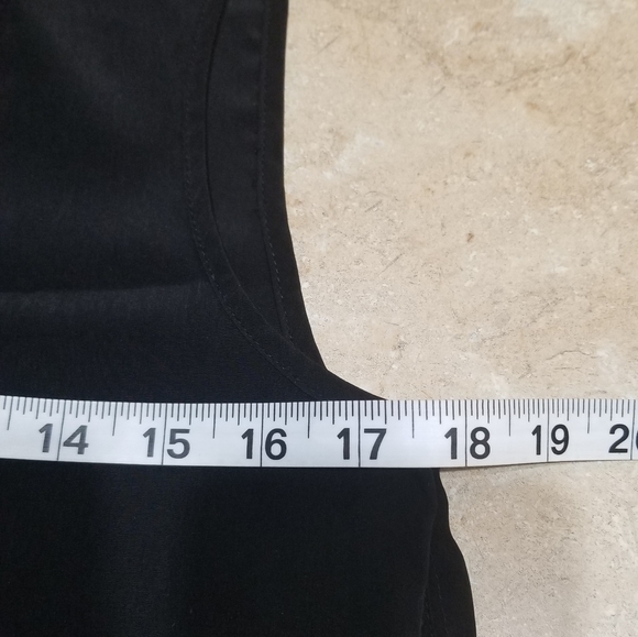 Chico's Blk Tunic SZ.1 - Picture 10 of 14
